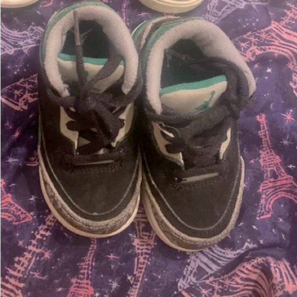 6c Jordan and Nikes